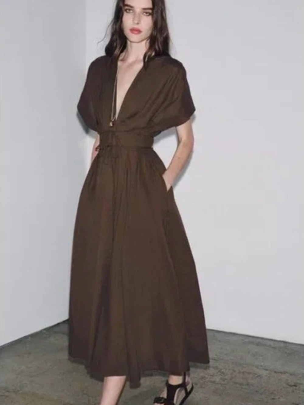 NWT Zara Brown Cotton Poplin Puff Sleeve Midi Dress Size M Pockets - Picture 2 of 12